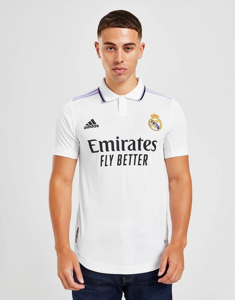 Maillot Real Madrid domicile 2021/2022 - Sport & Plein air Maillot Real Madrid domicile 2021/2022 - Sport & Plein air