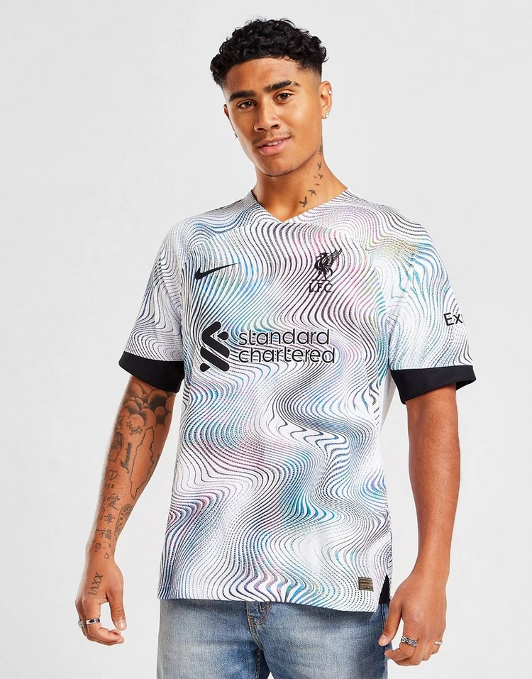 Maillot Domicile Officiel Liverpool FC 2022/23 – Respirant, Anti-transpiration, Short élastique, Coupe Régulière