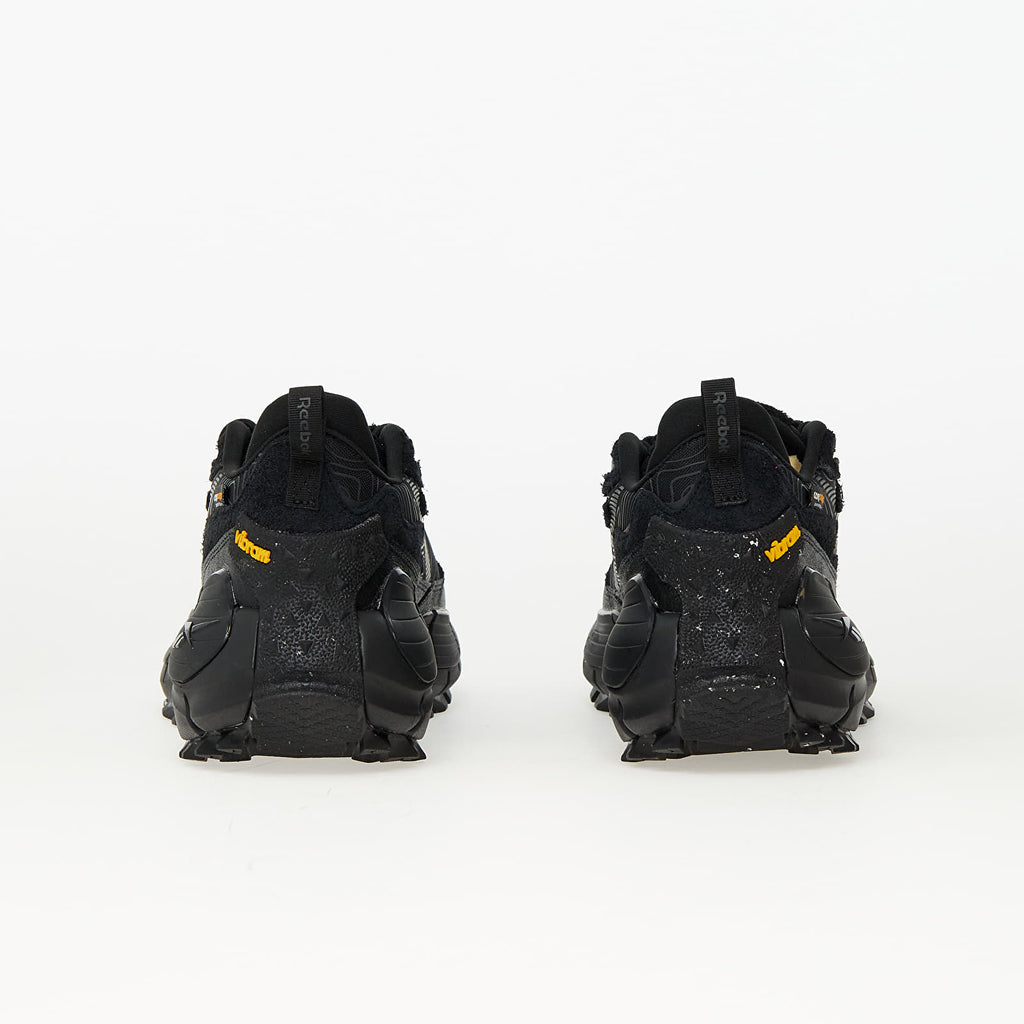 REEBOK - ZIG KINETICA 2.5 EDGE CORE BLACK