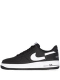 NIKE AIR FORCE 1 LOW - BLACK x SUPREME x COMME DES GARCONS