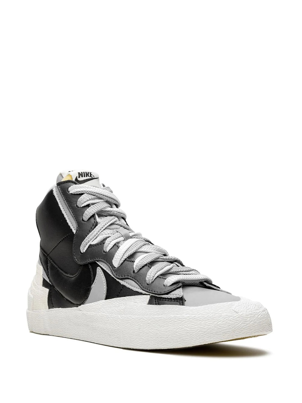 NIKE BLAZER MID x SACAI - BLACK GREY