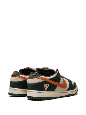 NIKE DUNK LOW - EIRE