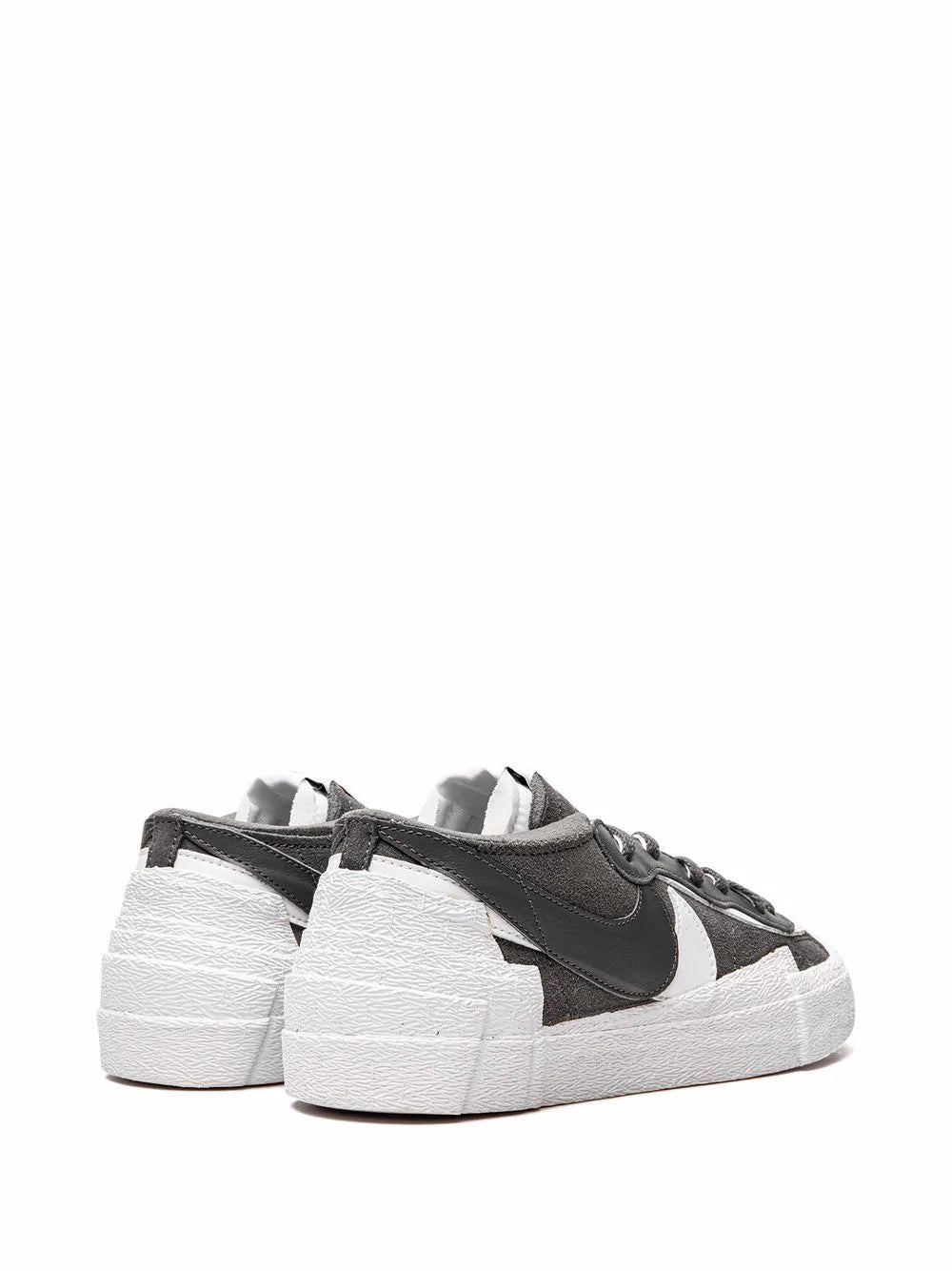 NIKE BLAZER LOW x SACAI - IRON GREY