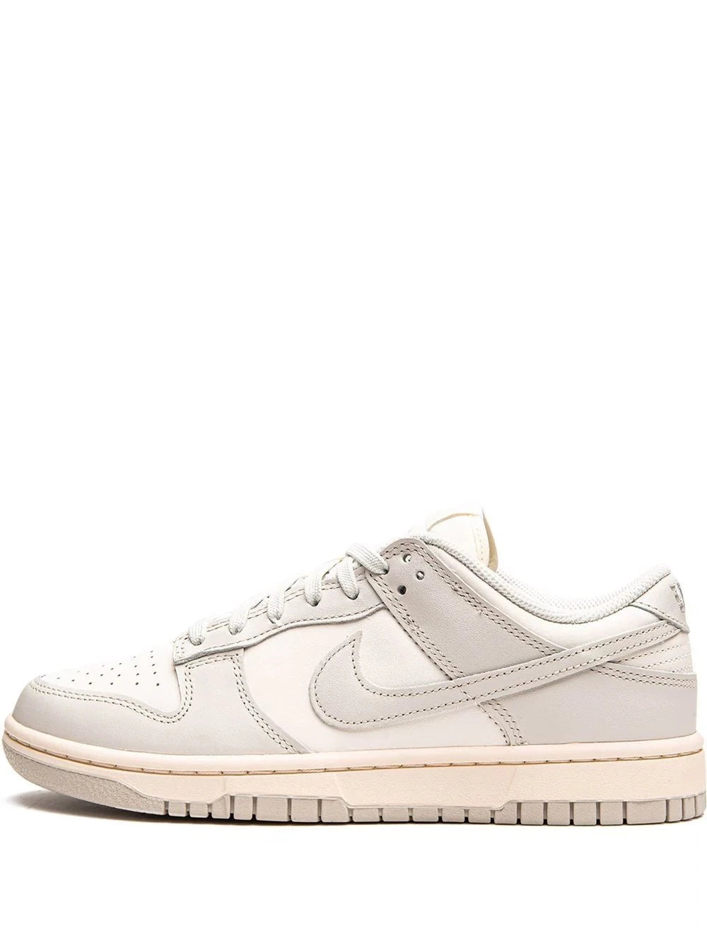 NIKE DUNK LOW - LIGHT BONE