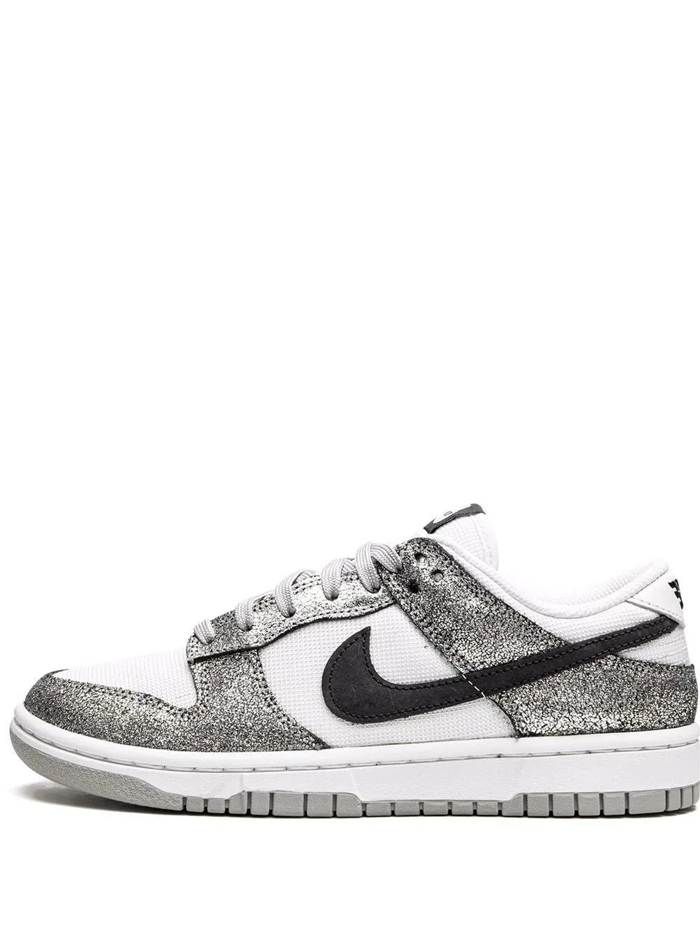 NIKE DUNK LOW - GOLDEN GALS METALLIC SILVER