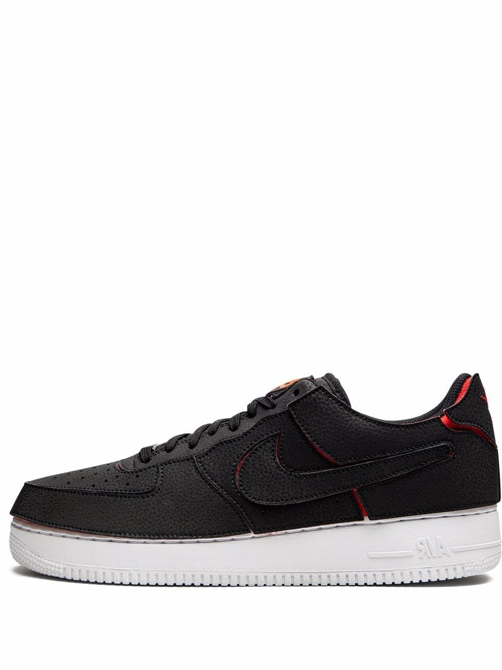 NIKE AIR FORCE 1 LOW - BLACK CHILE RED