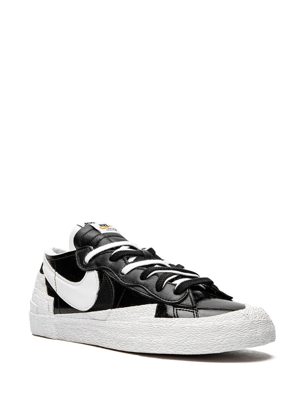 NIKE BLAZER LOW x SACAI - BLACK PATENT