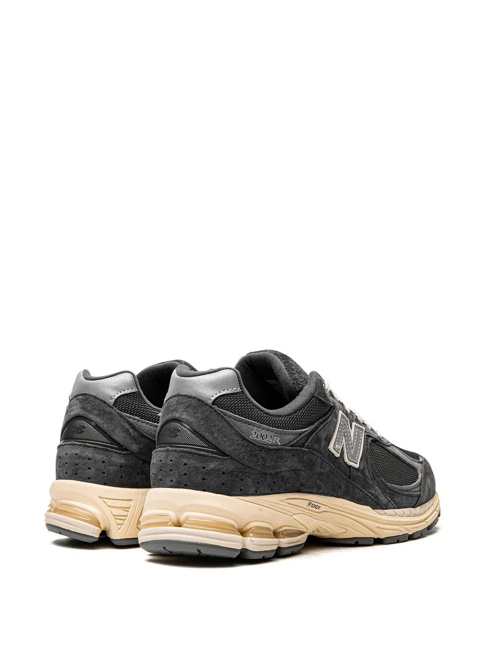 NEW BALANCE - 2002R BLACK DARK GREY