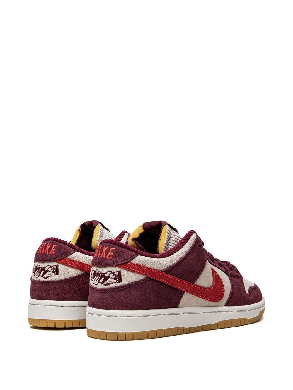 NIKE DUNK LOW - SKATE LIKE A GIRL