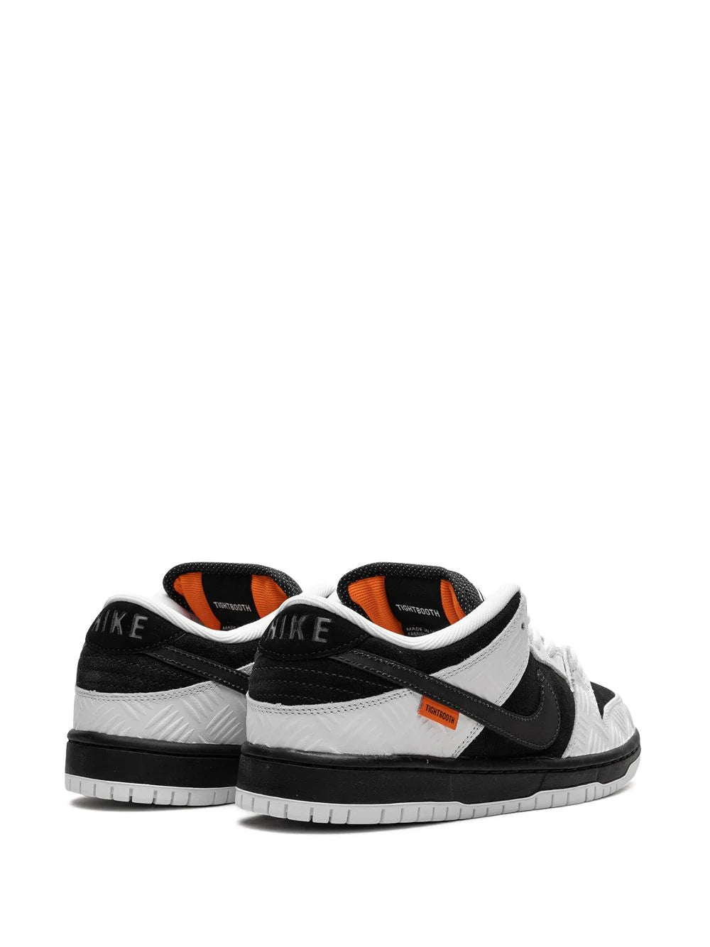 NIKE DUNK LOW - SB TIGHTBOOTH