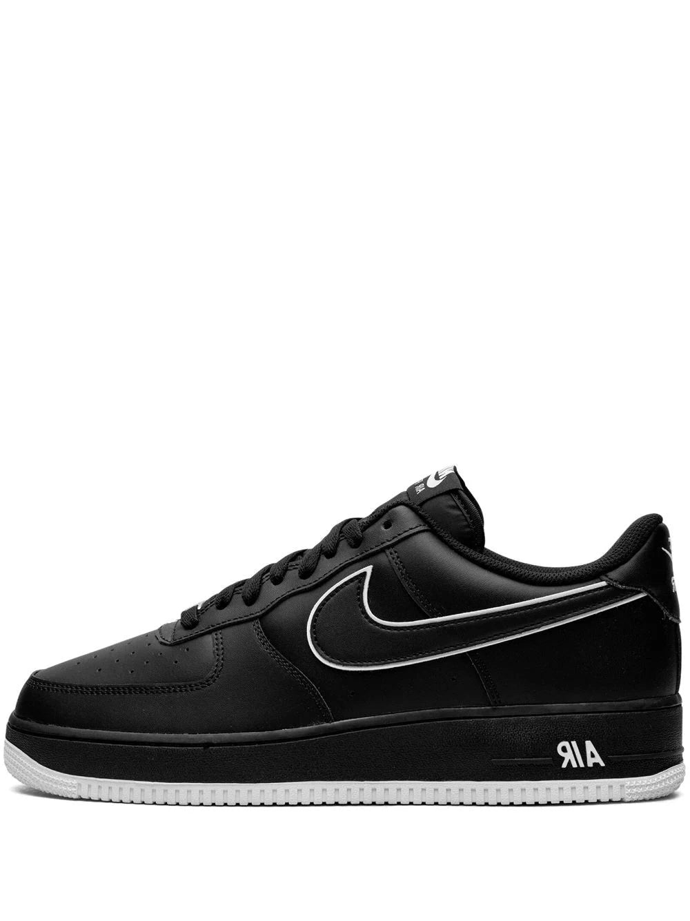 NIKE AIR FORCE 1 LOW - BLACK /WHITE