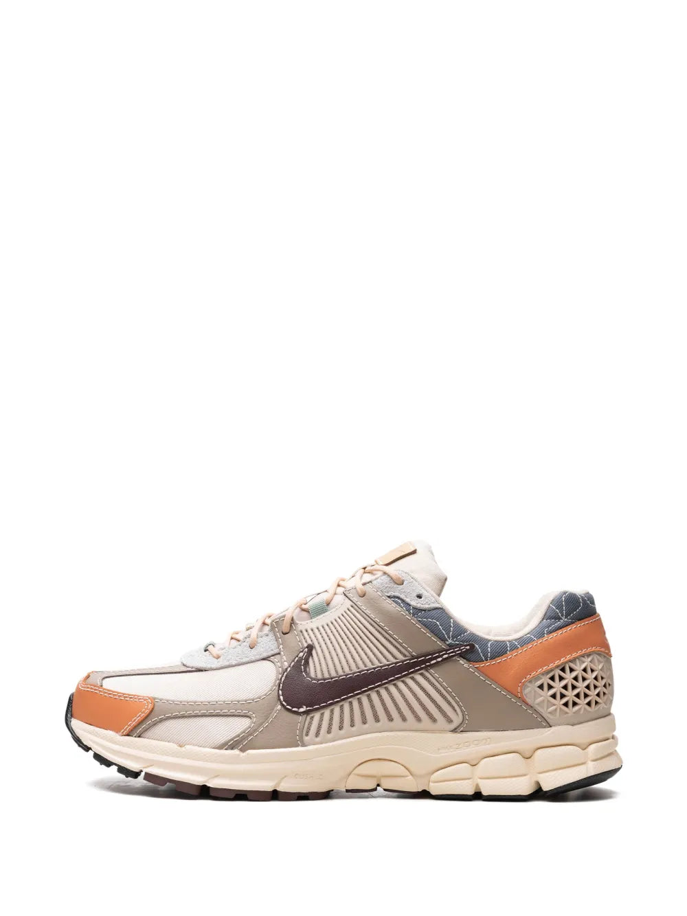NIKE AIR - ZOOM VOMERO 5 SASHIKO