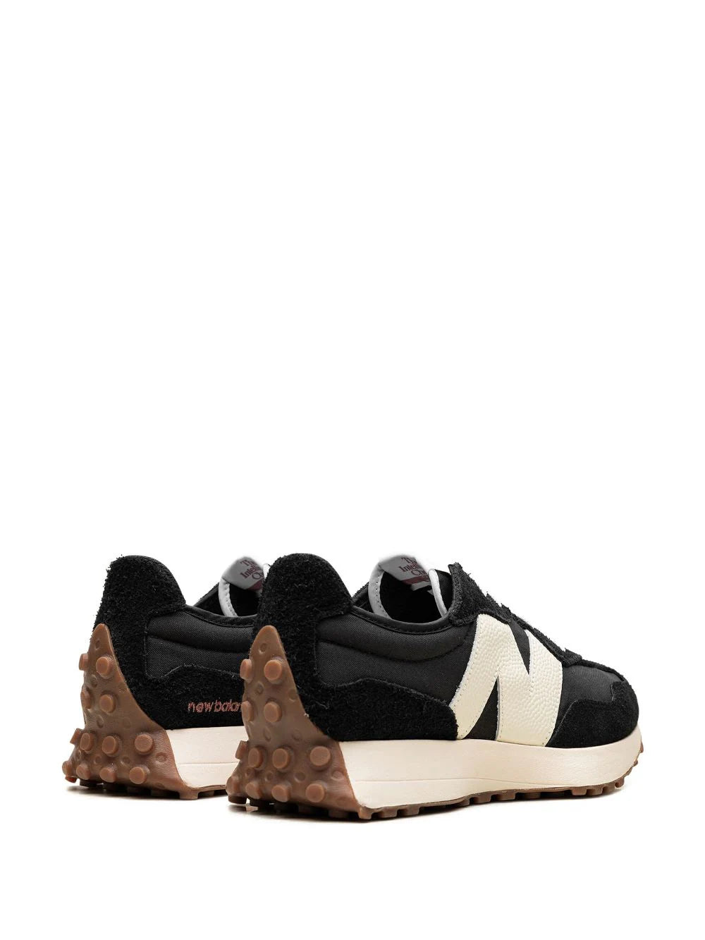 NEW BALANCE - 327 BLACK WHITE GUM