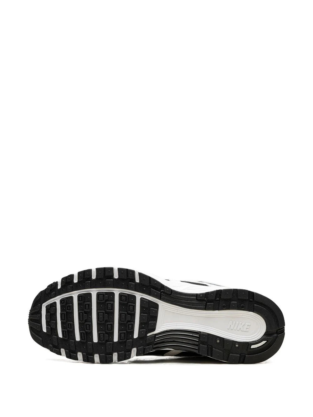 NIKE P-6000 - WOLF GREY