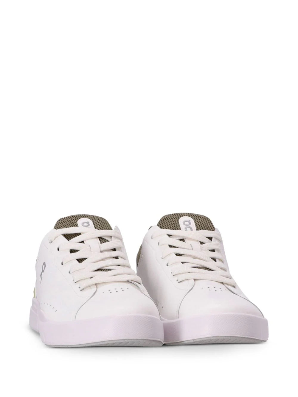 ON - THE ROGER ADVANTAGE WHITE OLIVE