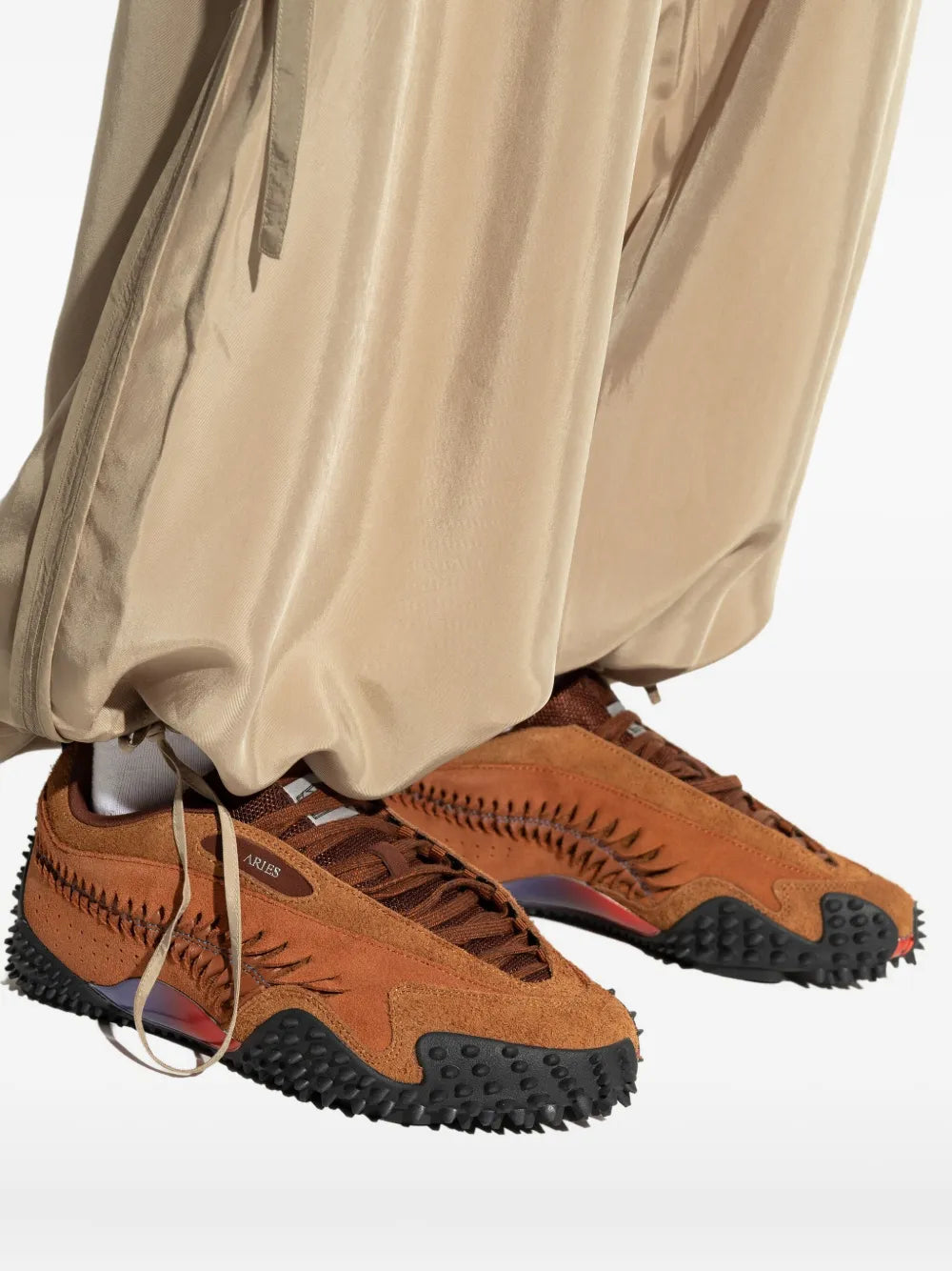 PUMA - MOSTRO BROWN x ARIES