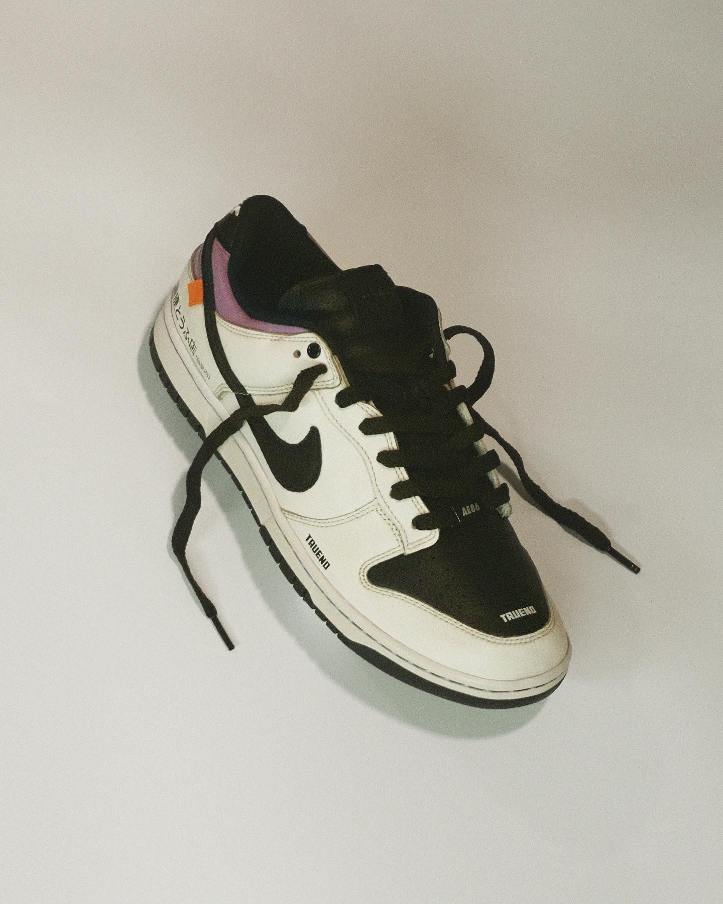 NIKE DUNK LOW - SB INITIALE D/TOYOTA AE86