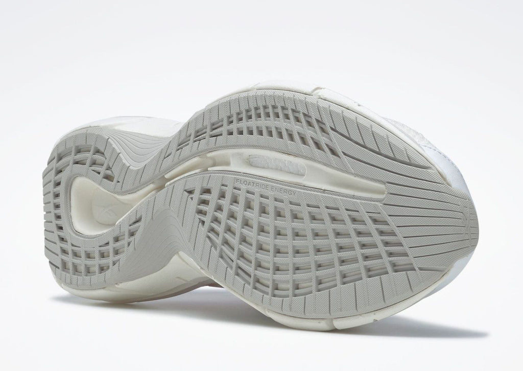 REEBOK - ZIG KINETICA 2.5 EDGE CHALK