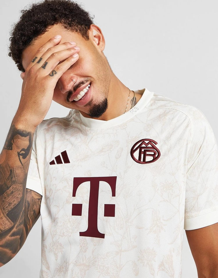 MAILLOT BAYERN MUNICH THIRD 2023/24