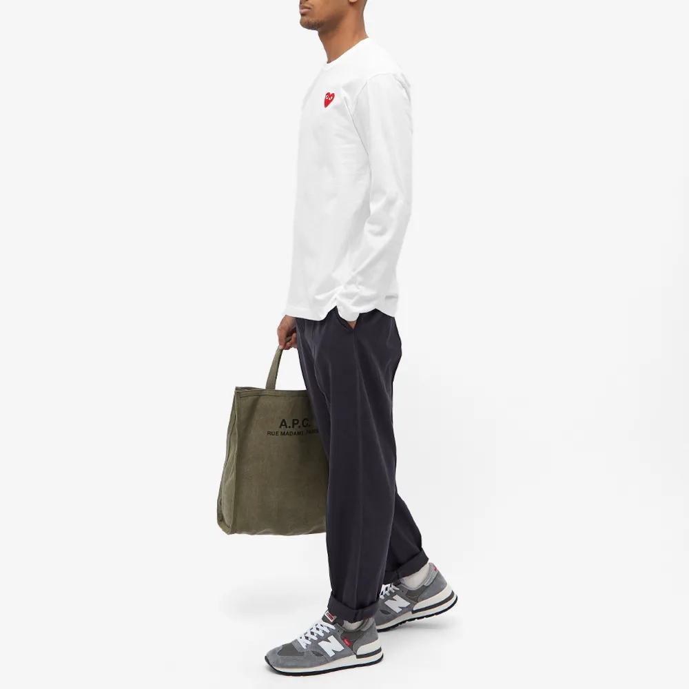 T-SHIRT A MANCHES LONGUE COMME DES GARCONS PLAY - BLANC ( RED HEART )