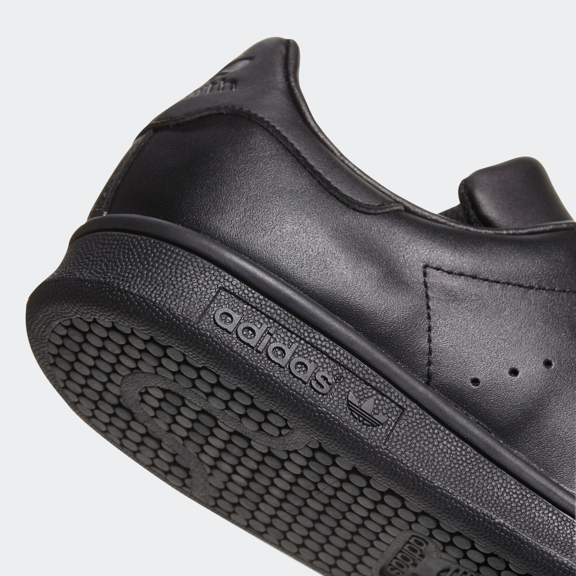 ADIDAS - STAN SMITH- NOIR