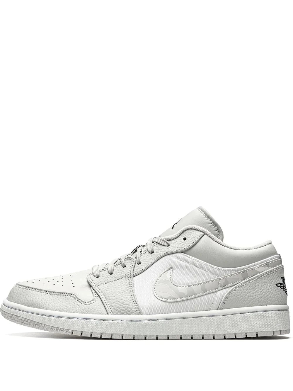 AIR JORDAN 1 LOW - WHITE CAMO